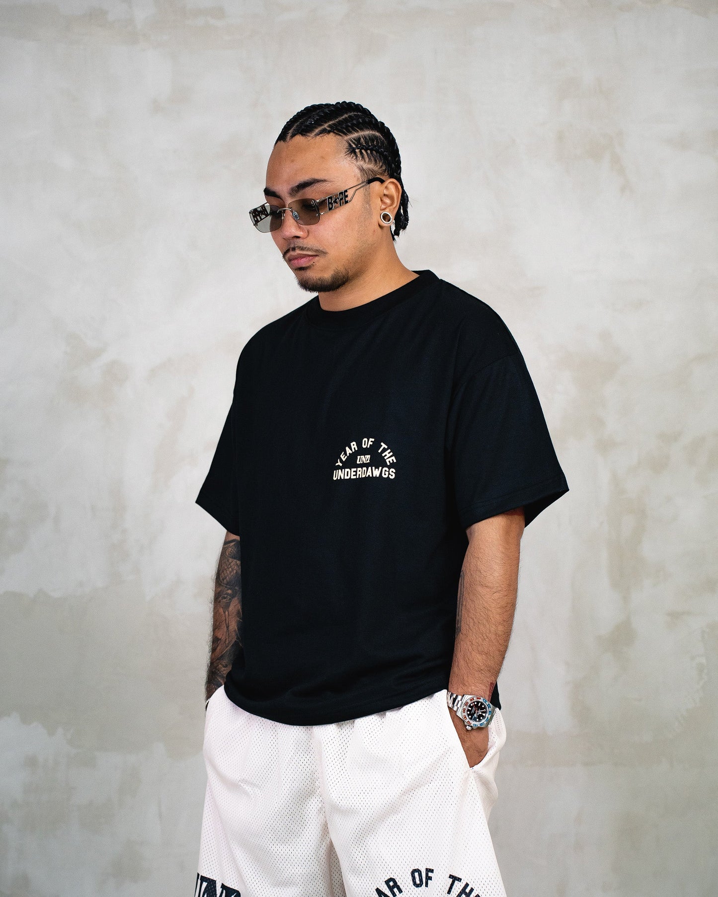 UND YOTU Black Tee