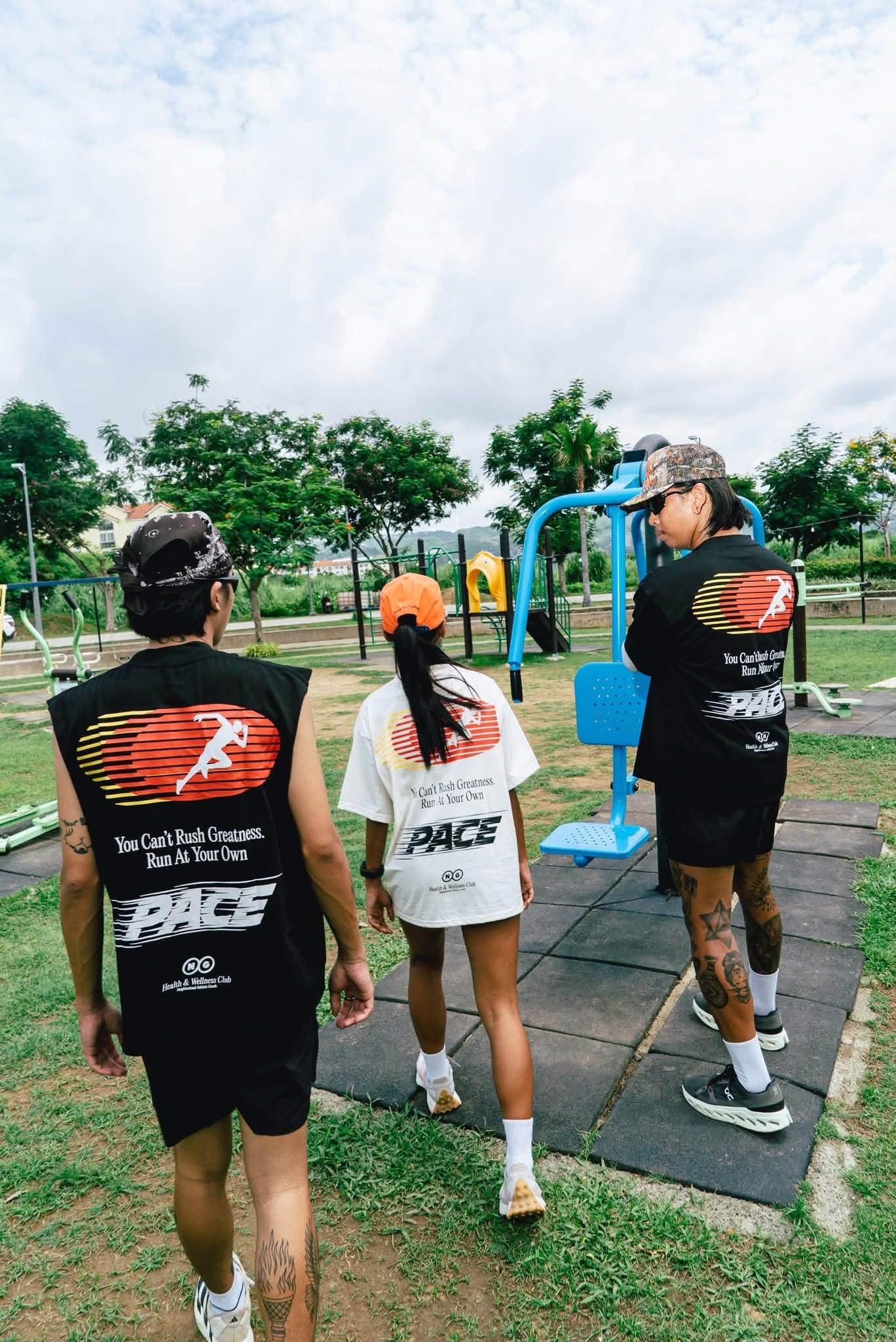 Goods Pace Black Tee