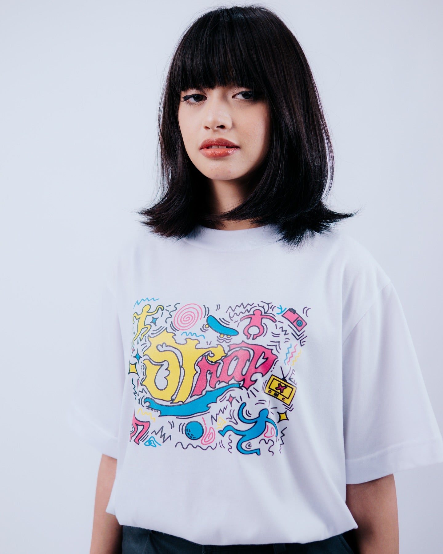 Strap Clutch White Tee