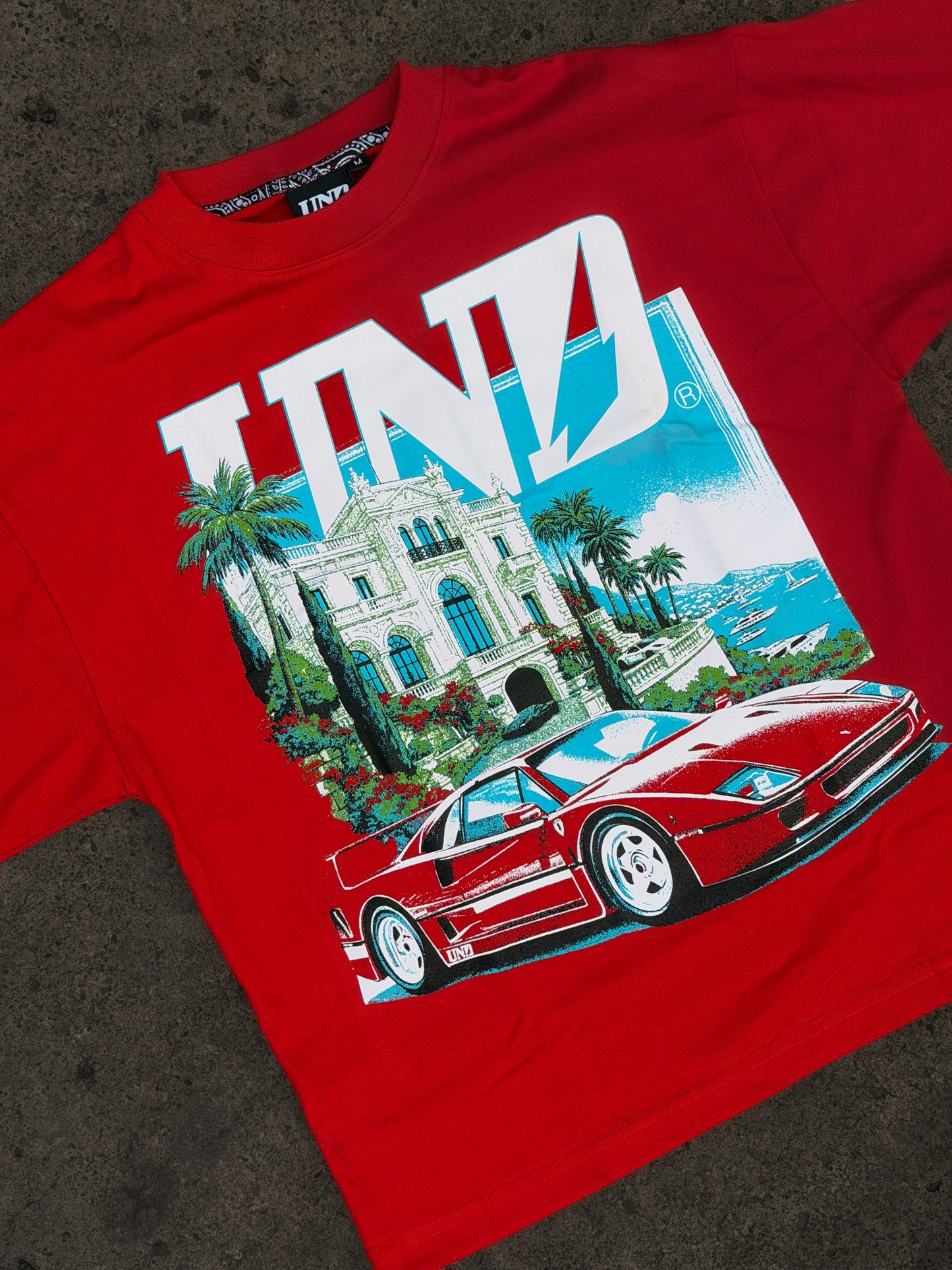 UND F40 Tee