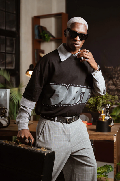 Slant Sparkline Black Tee